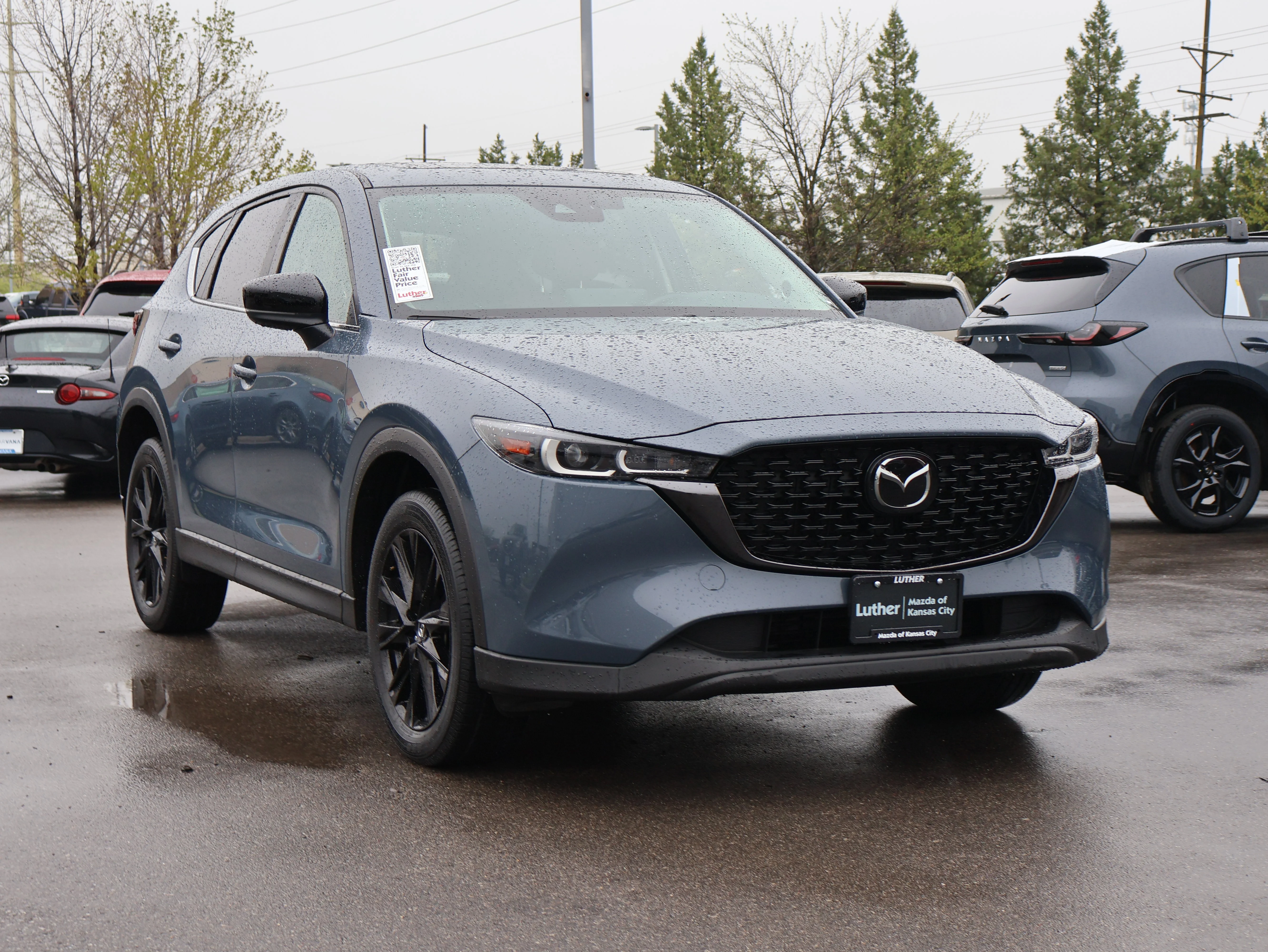 2025 Mazda CX-5 S Carbon Edition Auto AWD's photo
