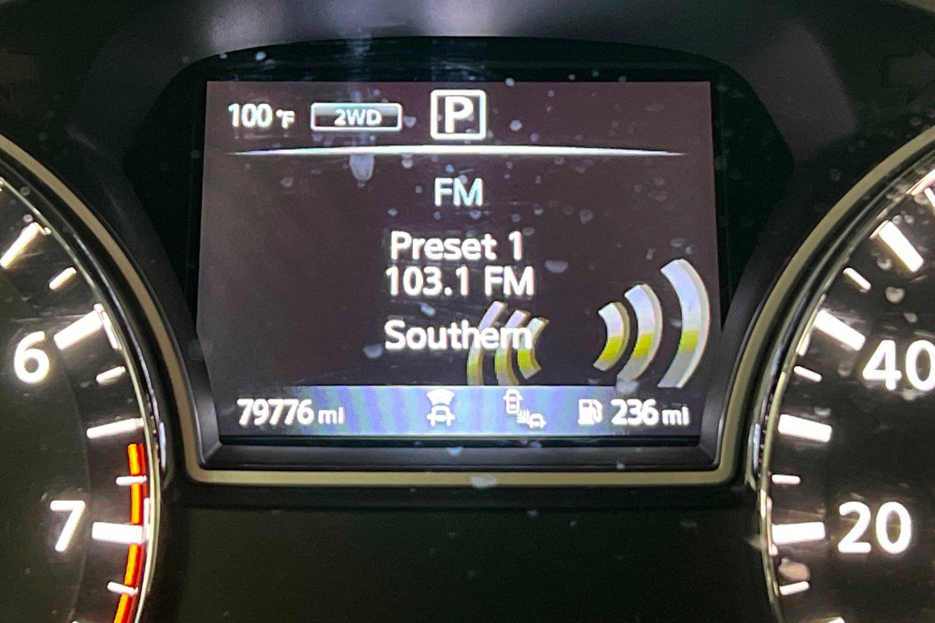 Used 2017 Pearl White Nissan Platinum image 15