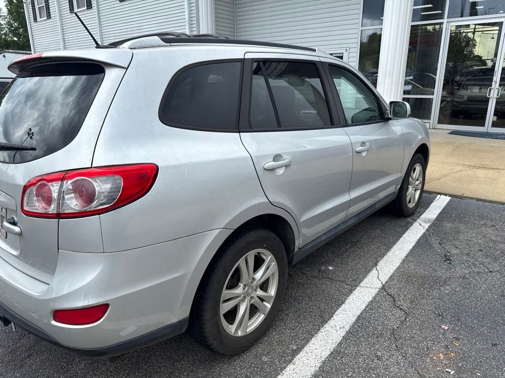 Used 2012 Silver Hyundai SE image 7