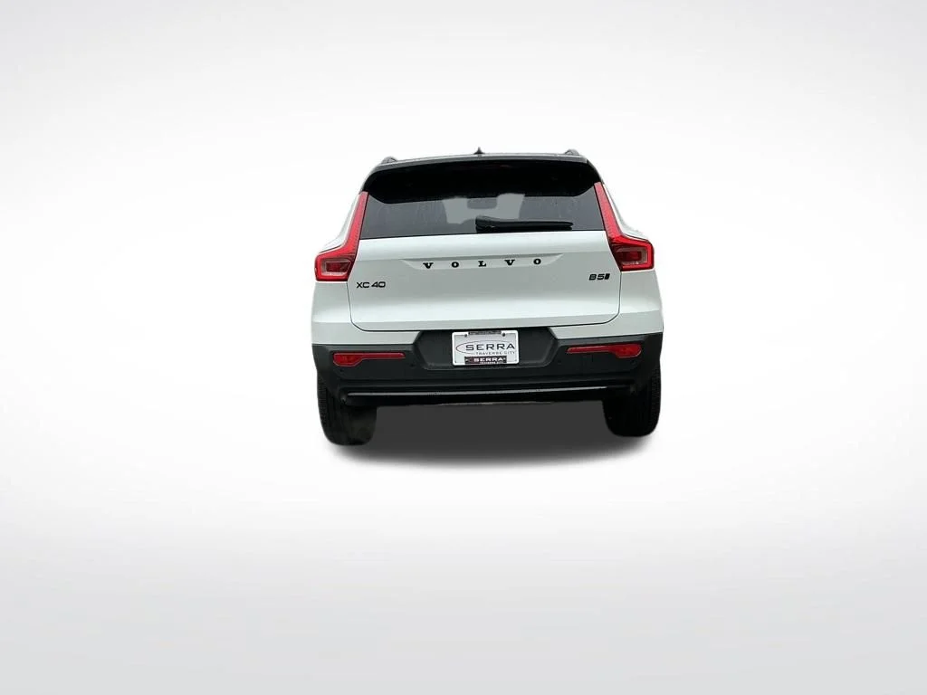 New 2026 Crystal White Volvo Ultra image 6