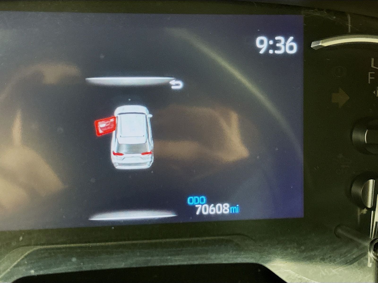 Used 2023 Silver Toyota LE image 8
