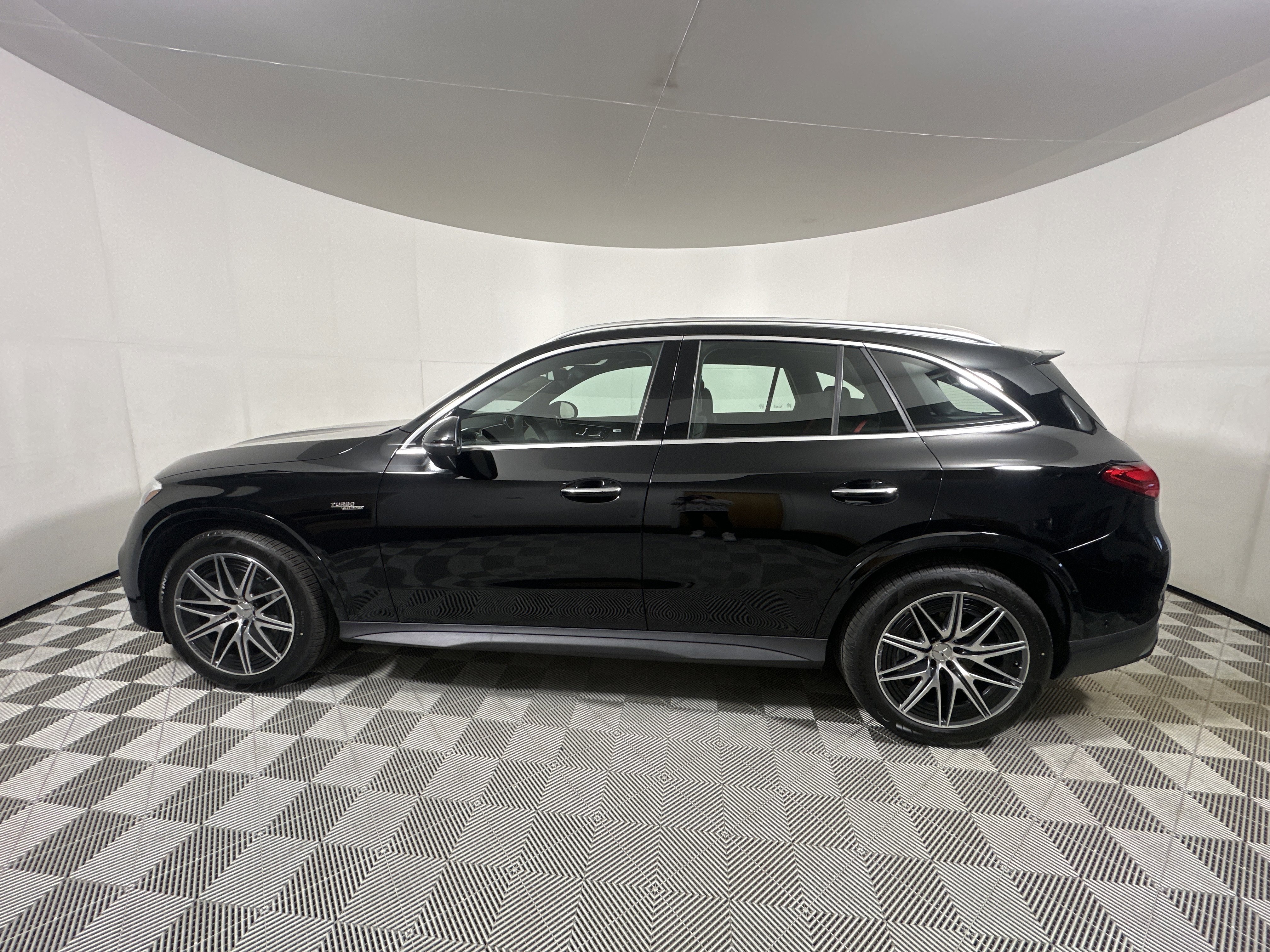 New 2026 Black Mercedes-Benz AMG® GLC 43 4MATIC® SUV image 4