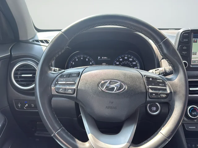 Used 2019 Blue Hyundai Ultimate image 33