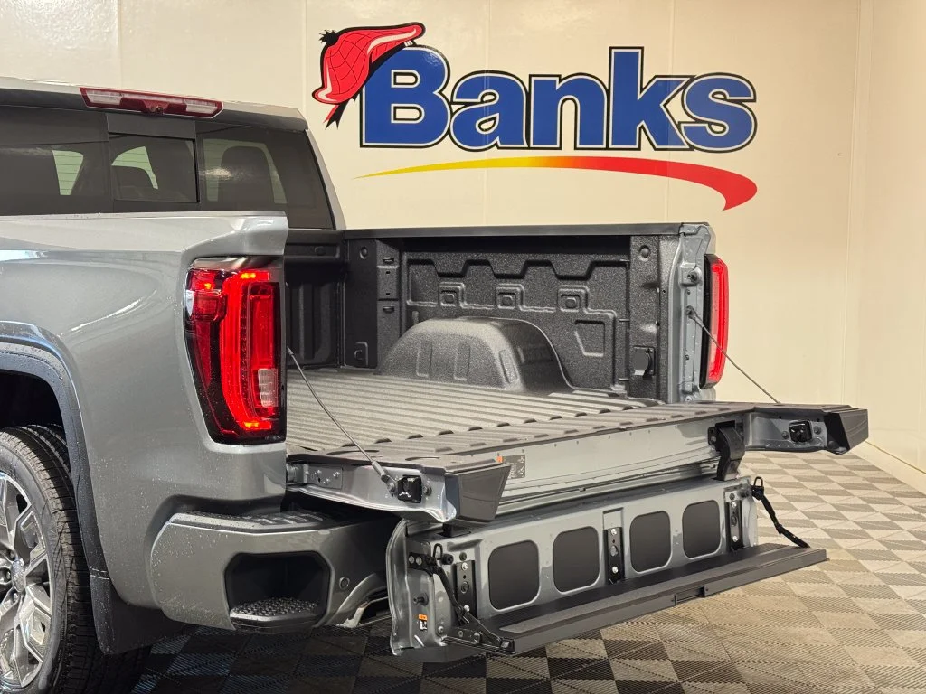 2026 GMC Sierra 1500 Denali - Photo 8