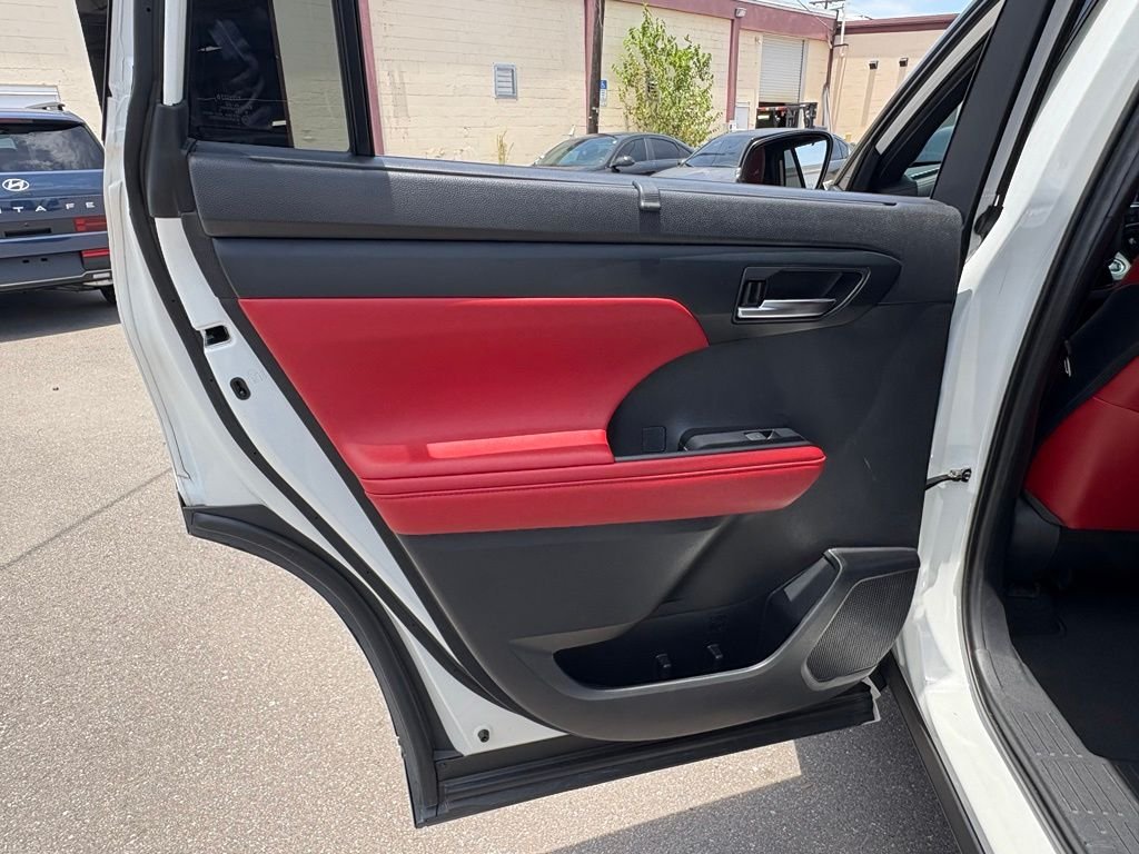 2021 Toyota Highlander XSE - Photo 12