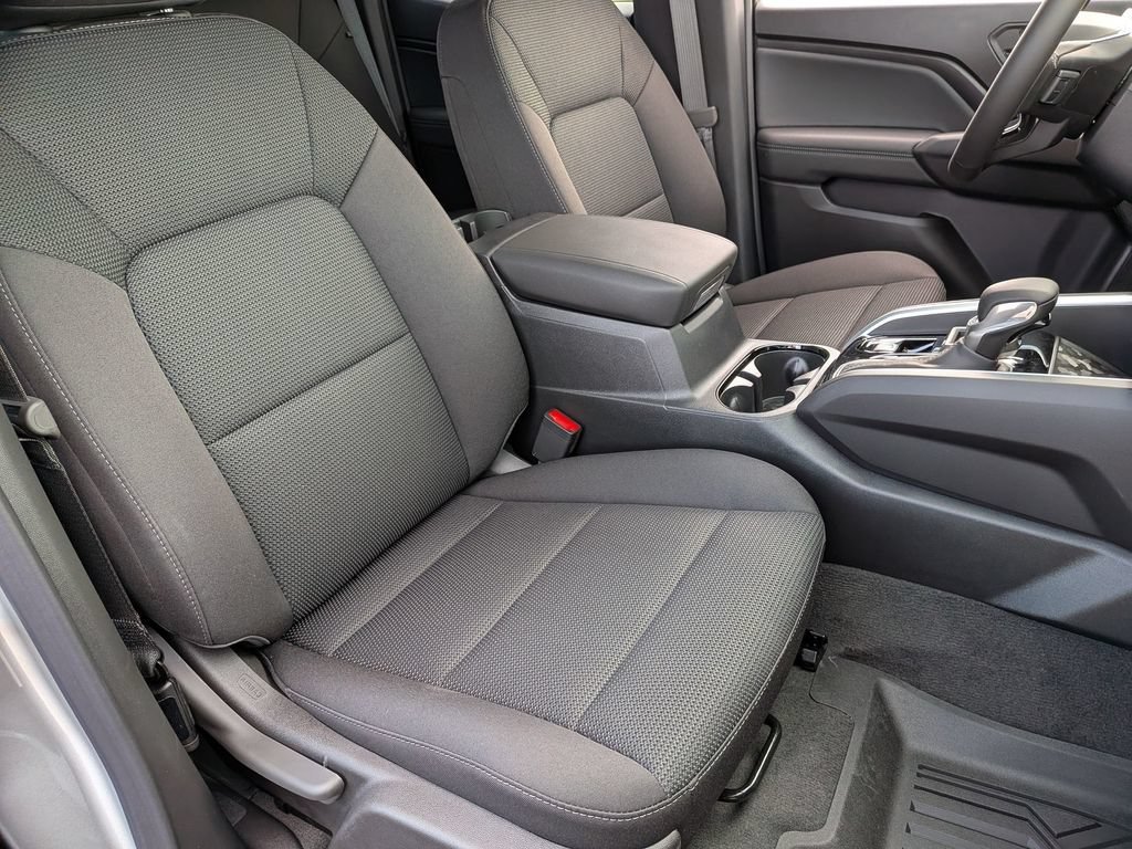 2026 Chevrolet Colorado LT - Photo 31