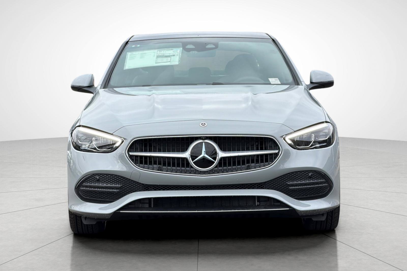 New 2026 MANUFAKTUR Alpine Grey Mercedes-Benz C 300 image 9