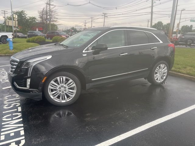 2017 Cadillac XT5 AWD Premium Luxury's photo