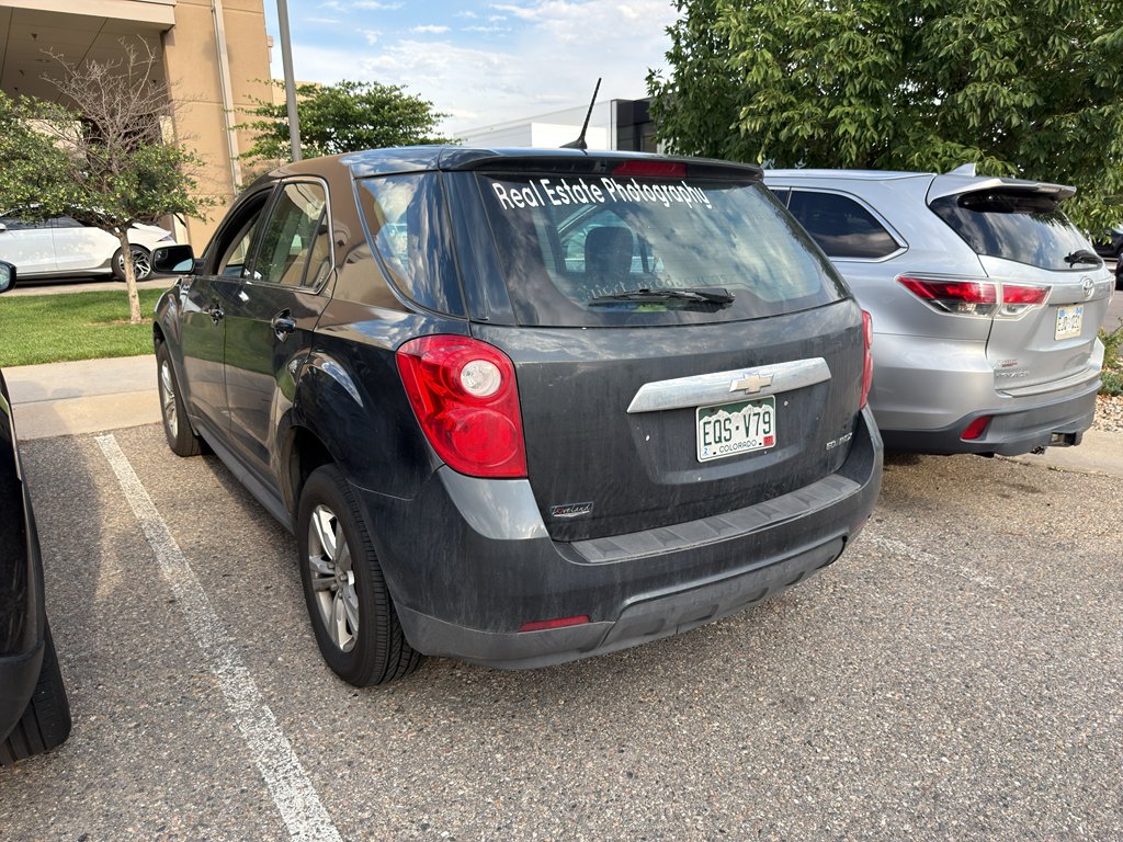 Used 2013 Ashen Gray Metallic Chevrolet LS image 2