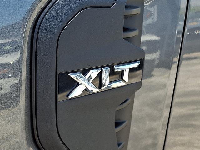New 2026 Carbonized Gray Metallic Ford XLT image 39