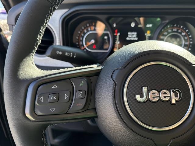 New 2026 Black Clear-Coat Exterior Paint Jeep Sport S image 25