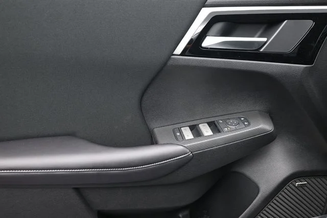 New 2026 White Mitsubishi ES 1.5T 2WD image 8
