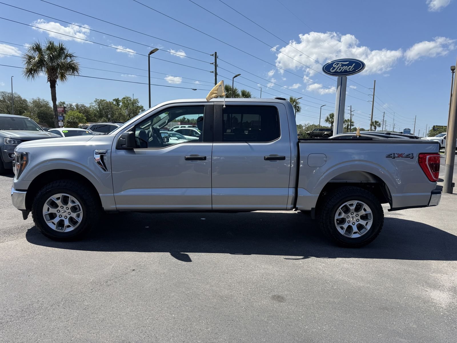 2023 Ford F-150 XLT - Photo 7