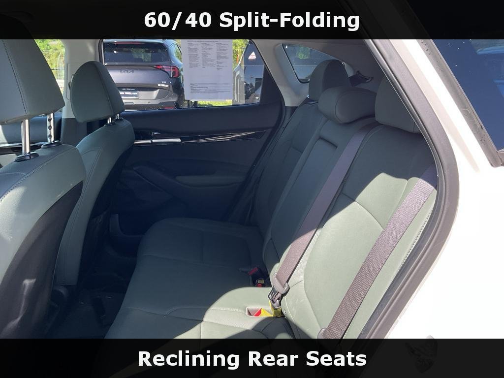 Certified Used 2024 Snow White Pearl Kia SX image 14