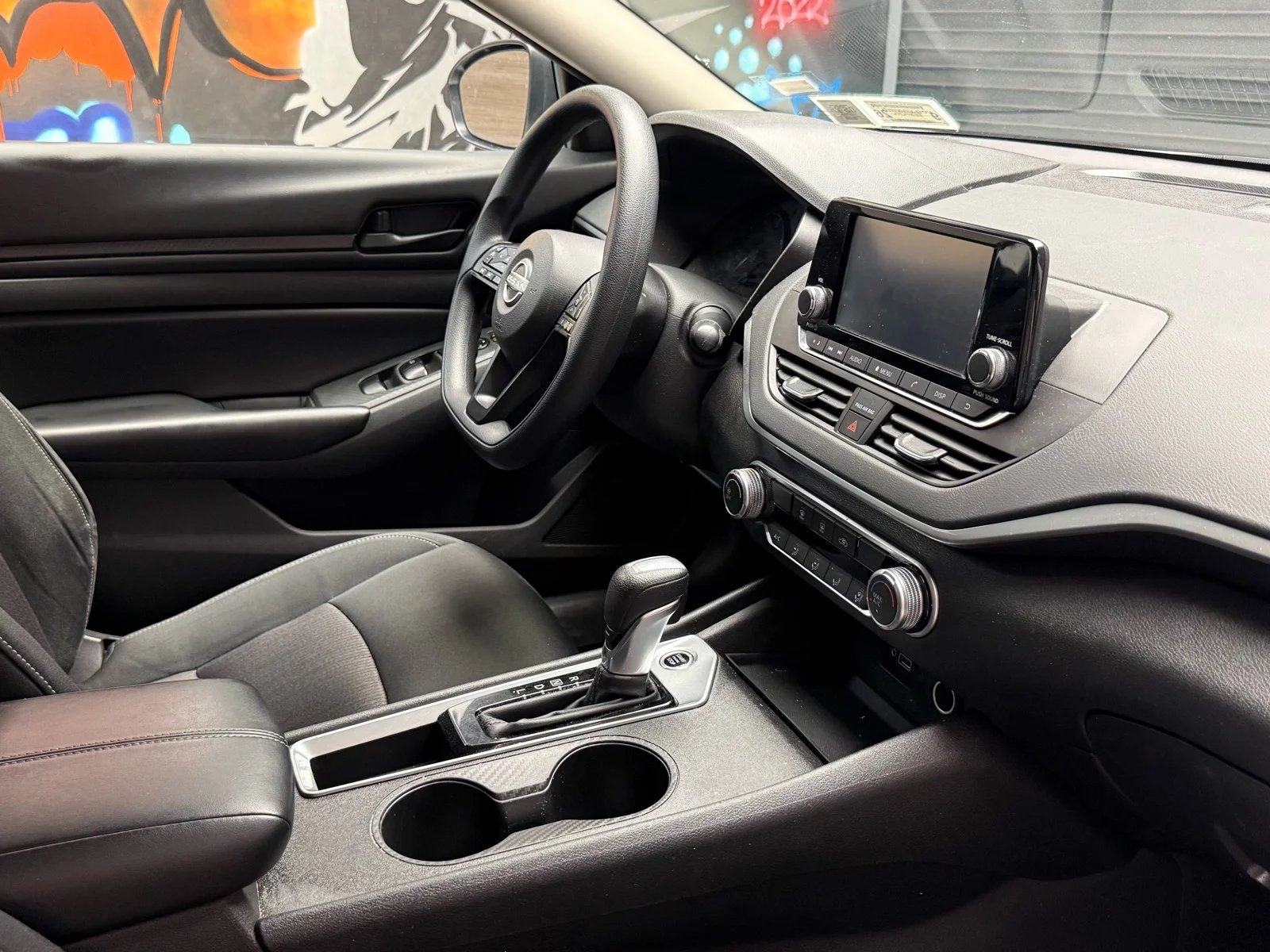 Used 2024 Glacier White (qak) Nissan 2.5 S image 21