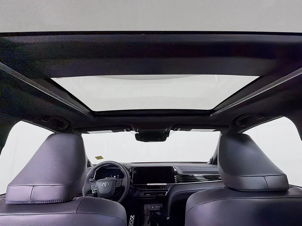 2026 Toyota Camry XSE - Photo 14
