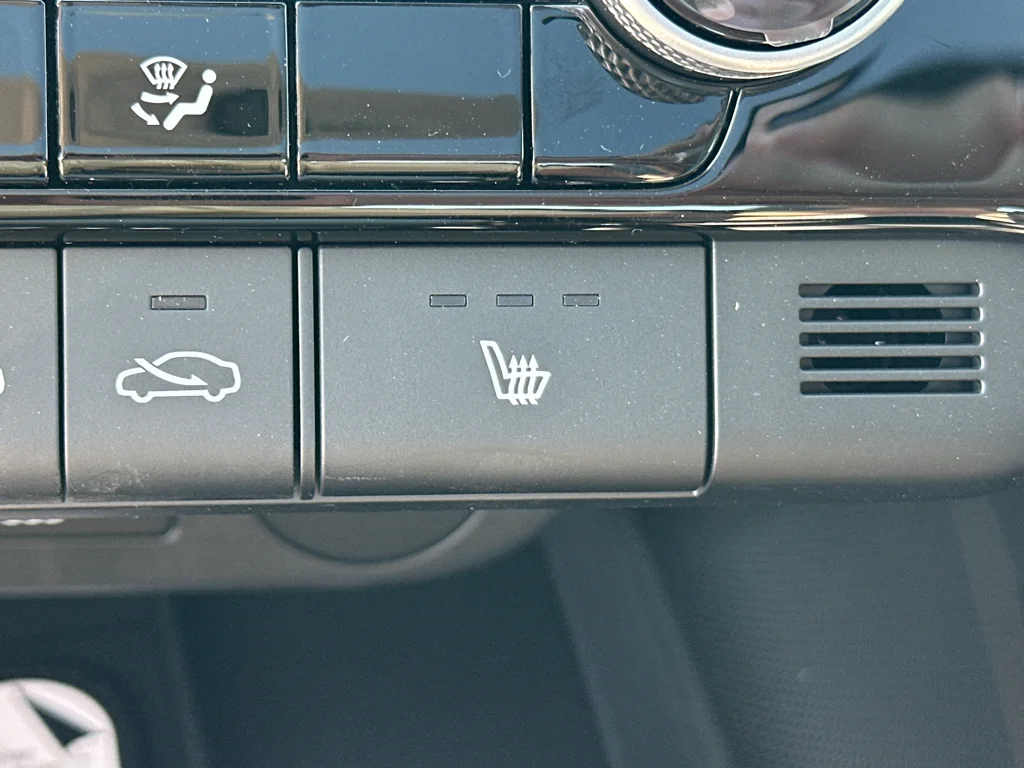 New 2026 Ecotronic Gray Hyundai Limited image 25