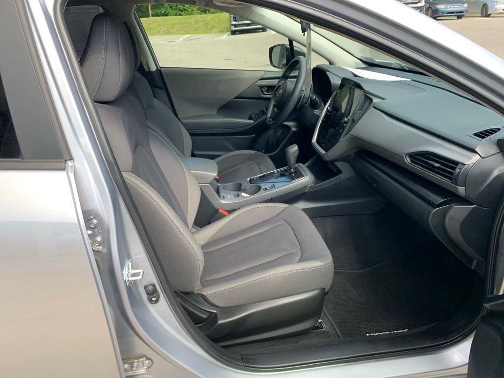 Used 2025 Silver Subaru Premium image 20