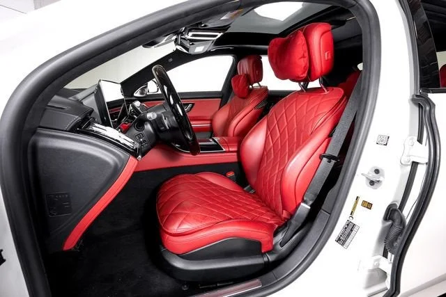 Used 2023 White Mercedes-Benz S 580 image 17