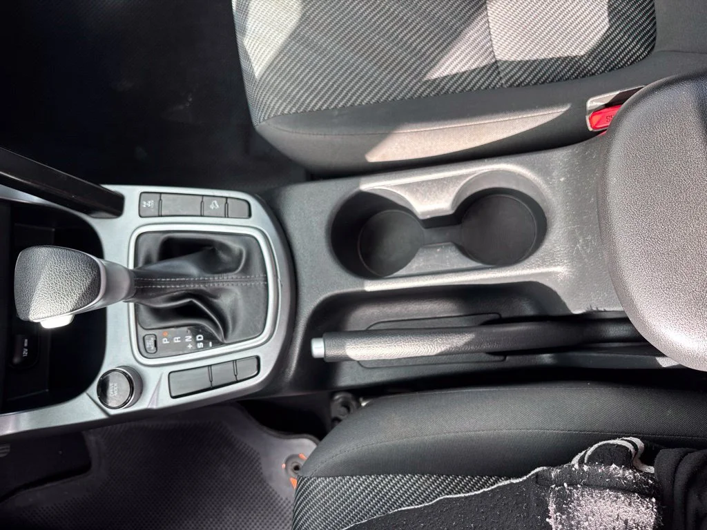 Used 2024 Black Kia LX image 18