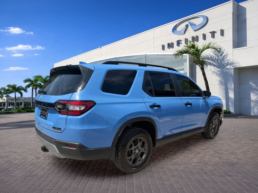 Used 2024 Blue Honda TrailSport image 7