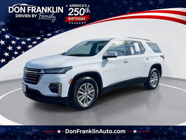 2023 Chevrolet Traverse LT Leather
