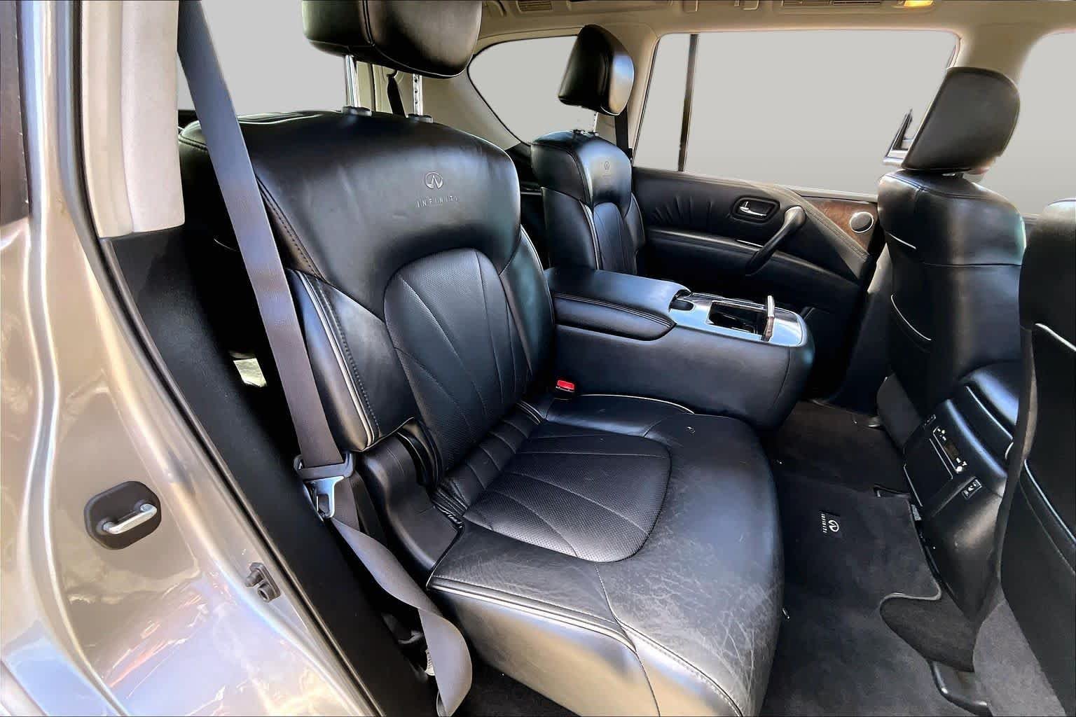 Used 2012 Platinum Graphite INFINITI 7-passenger image 19