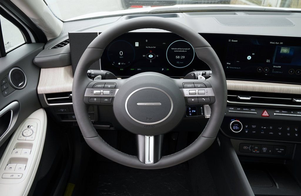 2025 Hyundai Sonata Hybrid Limited - Photo 43