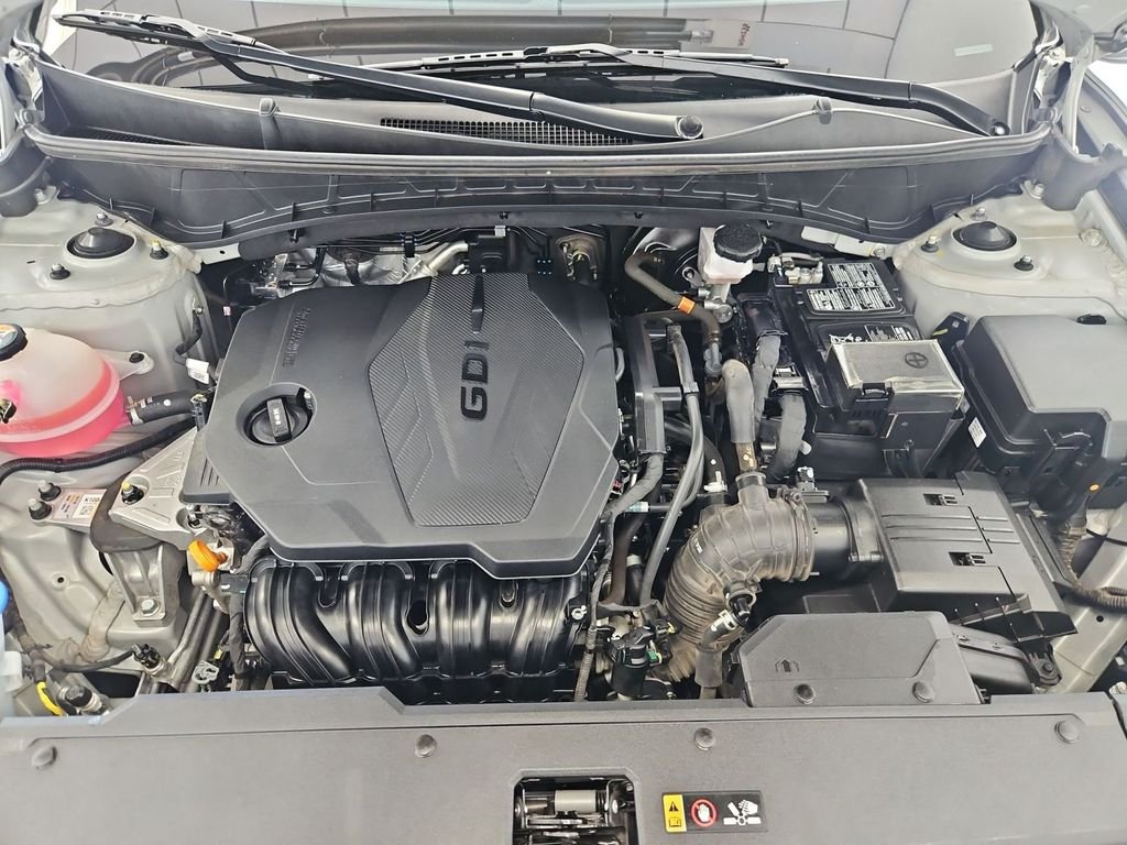 Used 2024 Silver Hyundai SEL image 31