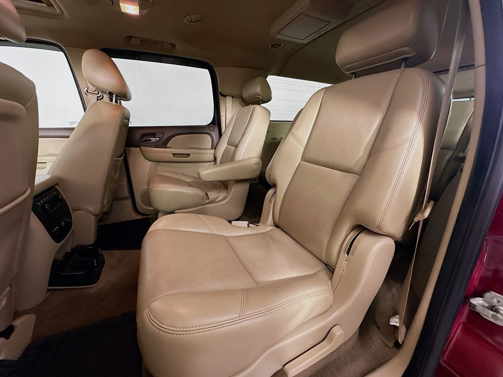Used 2010 Red Jewel Tintcoat Chevrolet LTZ image 26