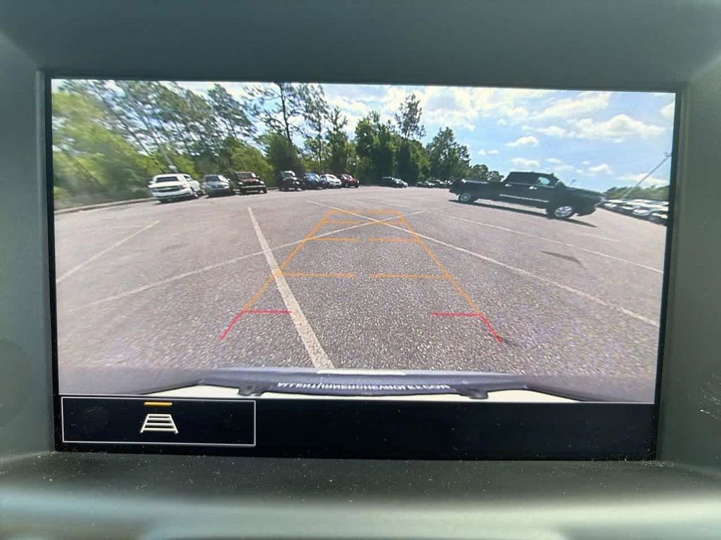 2024 GMC Terrain SLT - Photo 19