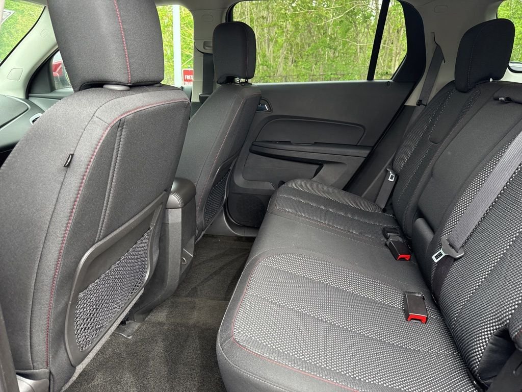 Used 2017 Red GMC SLE-2 image 13