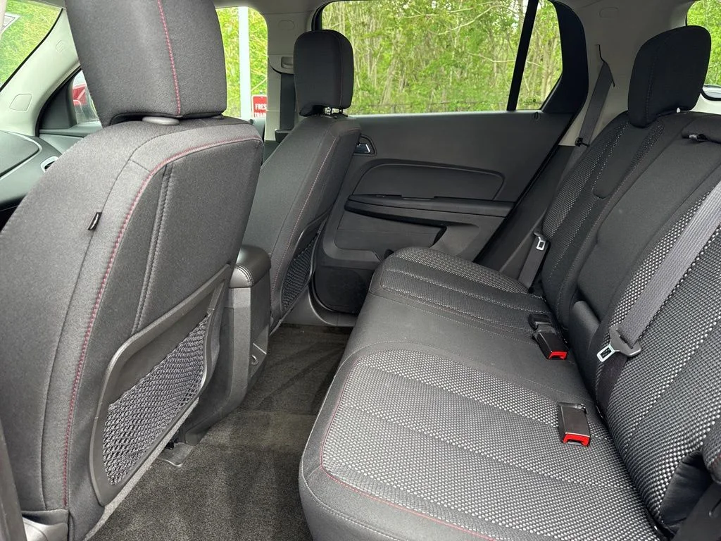 Used 2017 Red GMC SLE-2 image 13