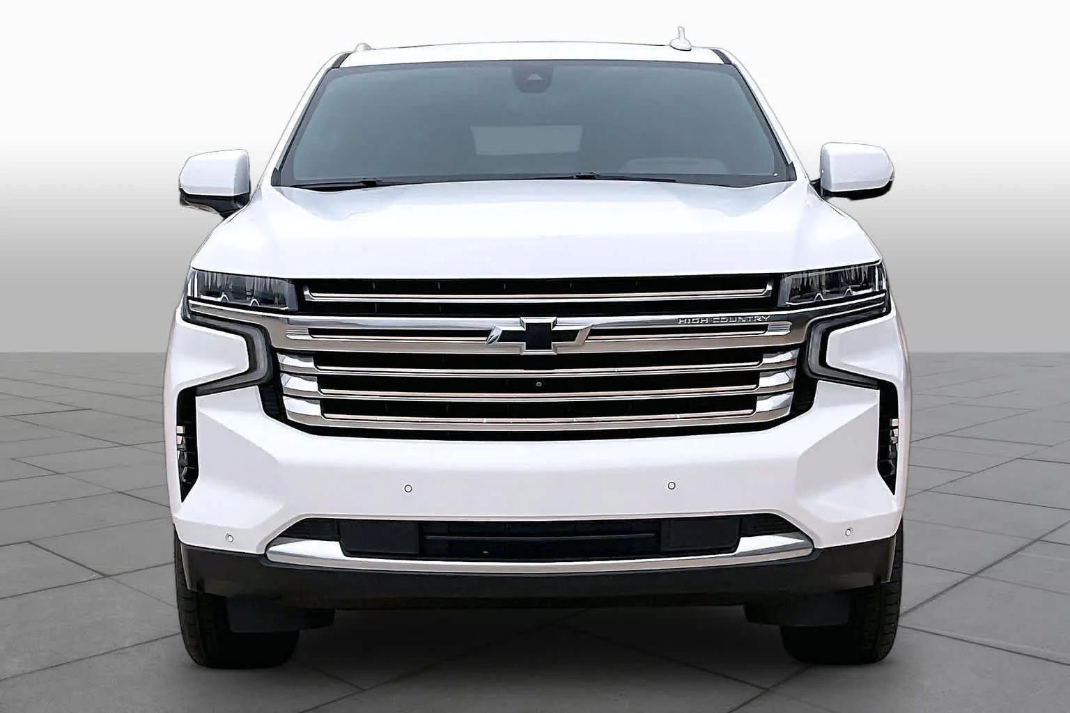 Used 2021 Summit White Chevrolet High Country image 5