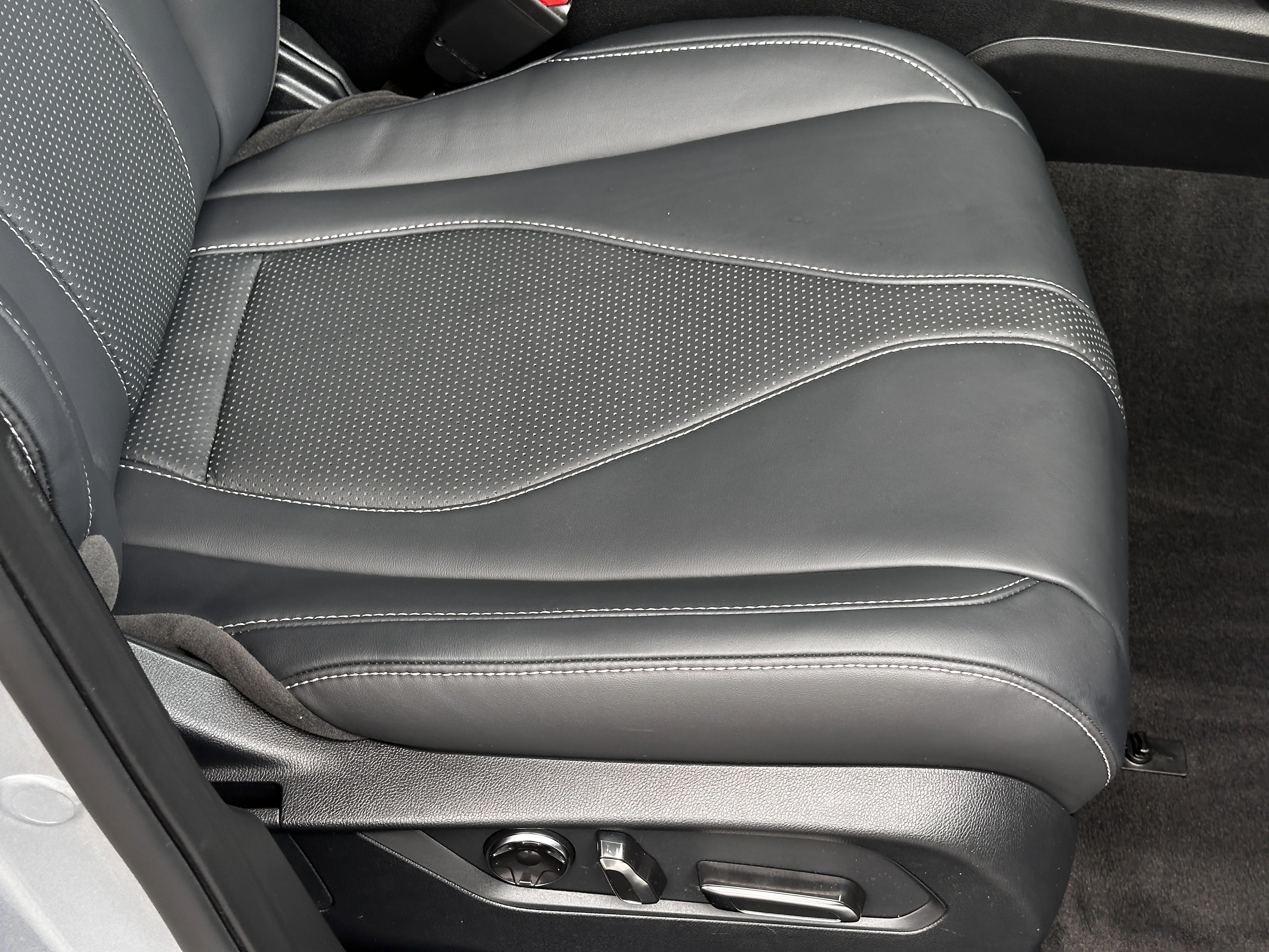2025 Acura TLX Technology Package - Photo 51