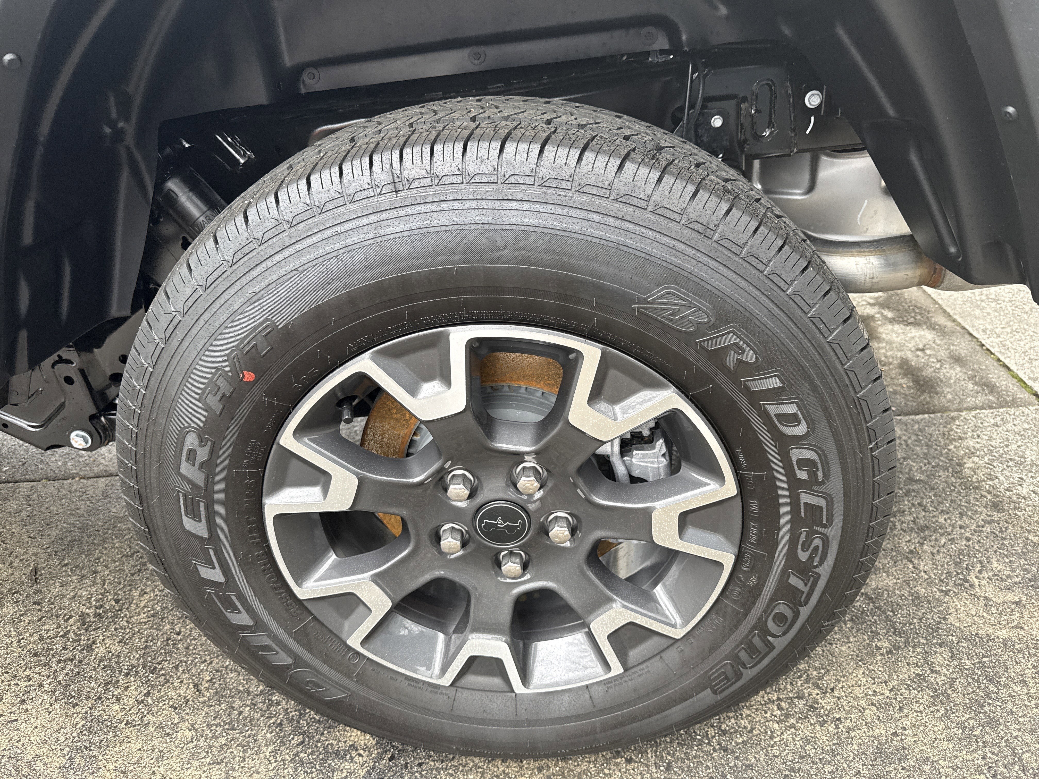 New 2026 Black Clearcoat Jeep Sahara image 18