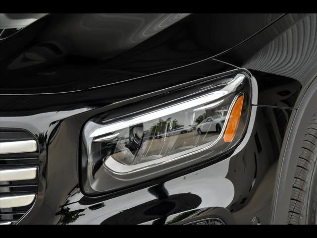 2025 Mercedes-Benz GLB Base - Photo 36