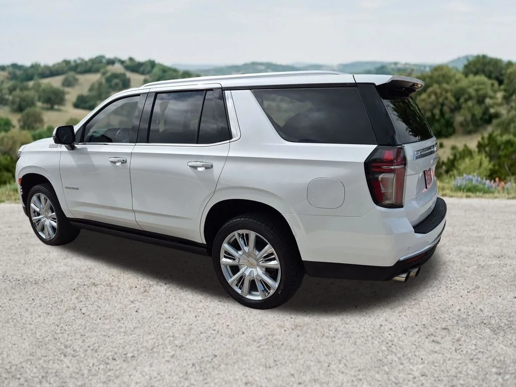 Used 2024 Beige Chevrolet High Country image 8