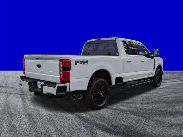 New 2026 Star White Metallic Tri-Coat Ford F-250® Lariat® image 4