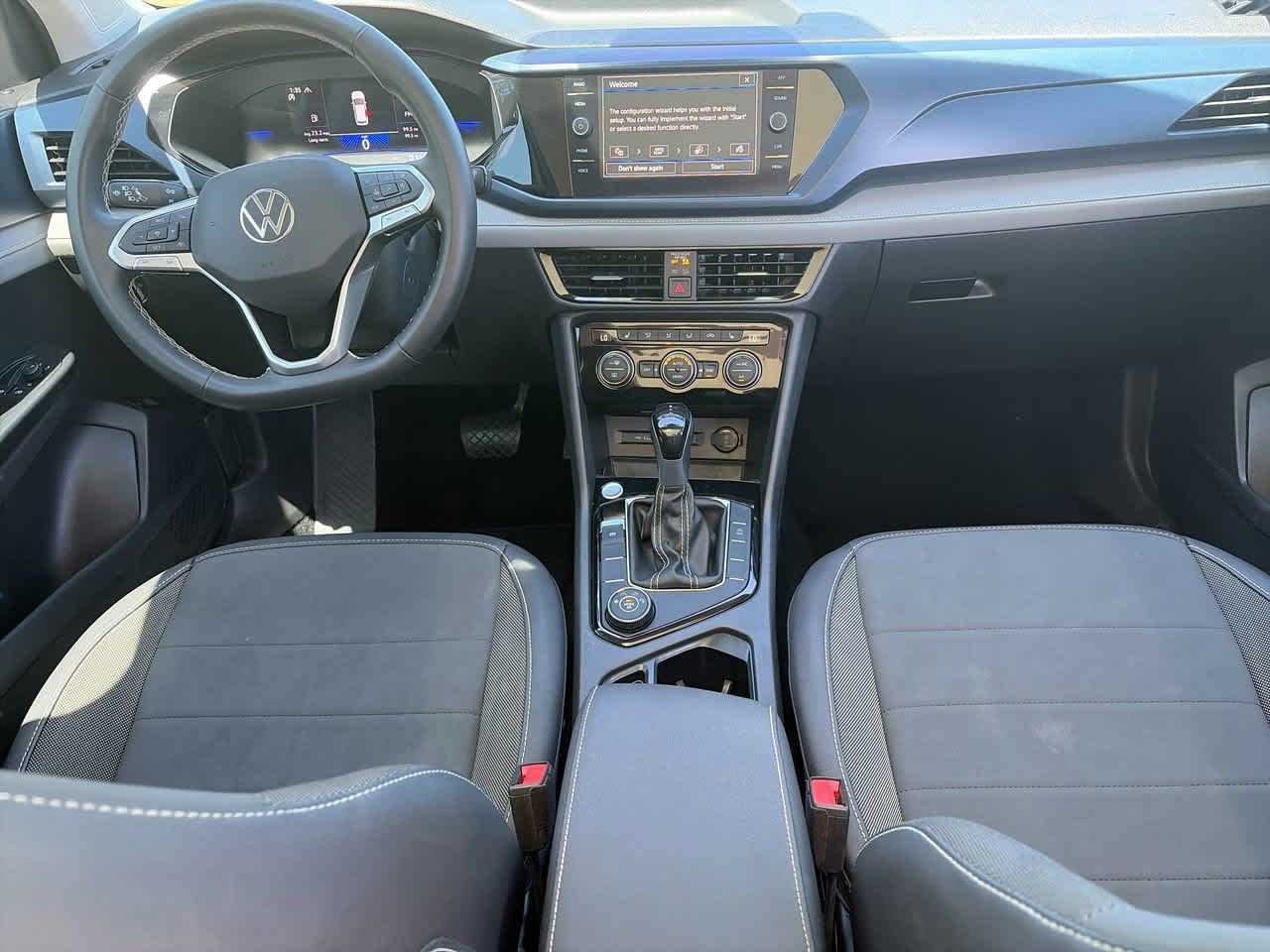 2024 Volkswagen Taos SE - Photo 10