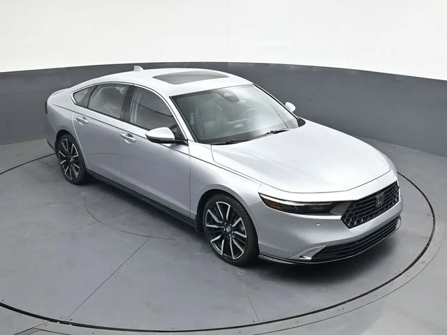 Used 2025  Honda Touring image 19
