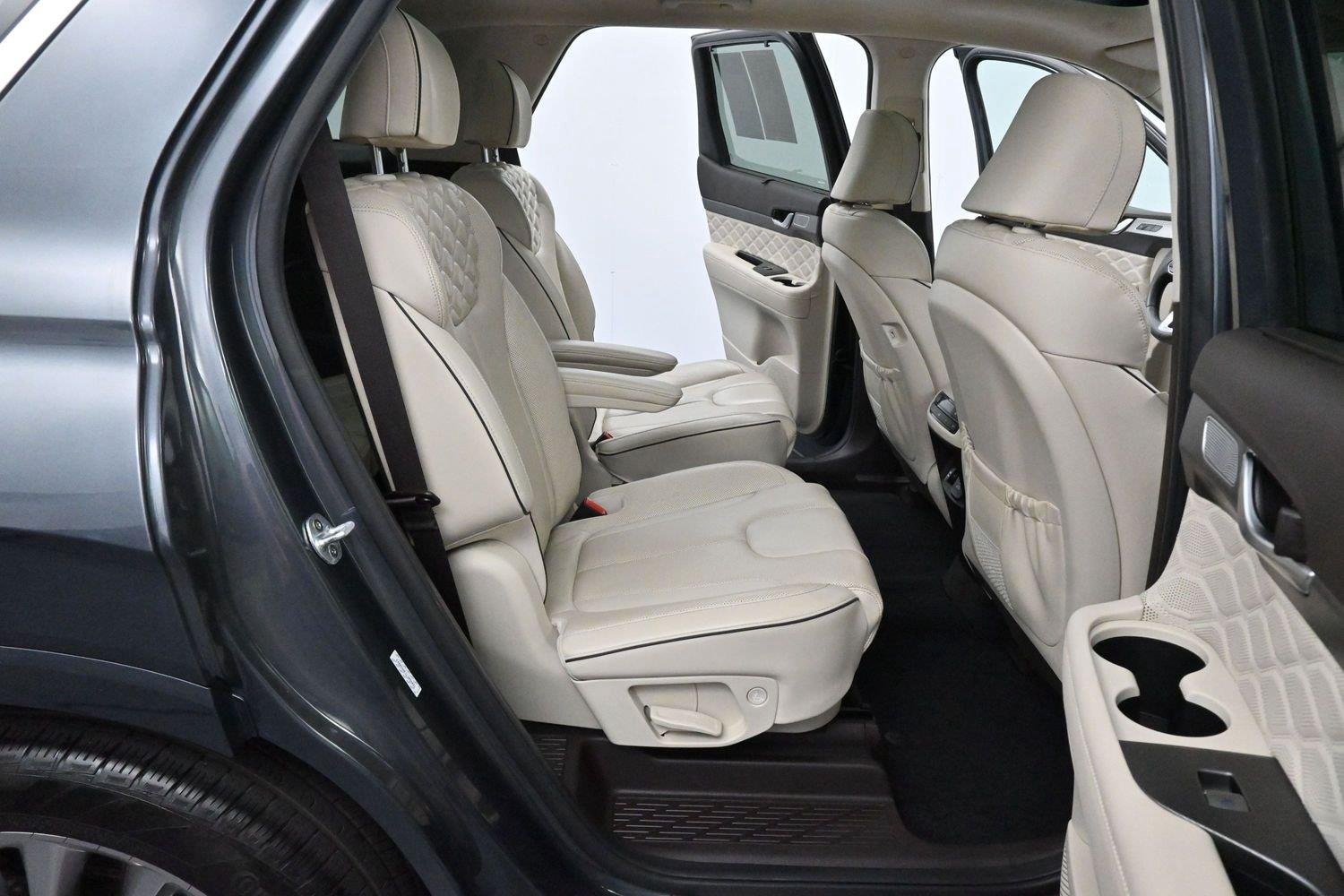 Used 2020 Steel Graphite Hyundai Limited image 39