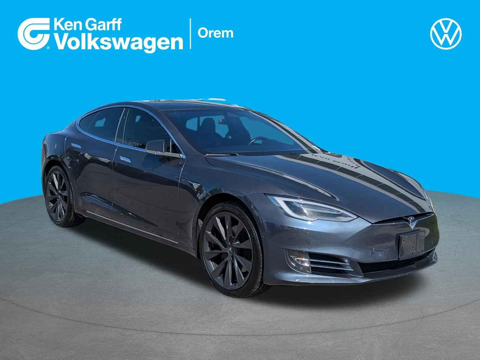 2021 Tesla Model S Long Range Plus's photo