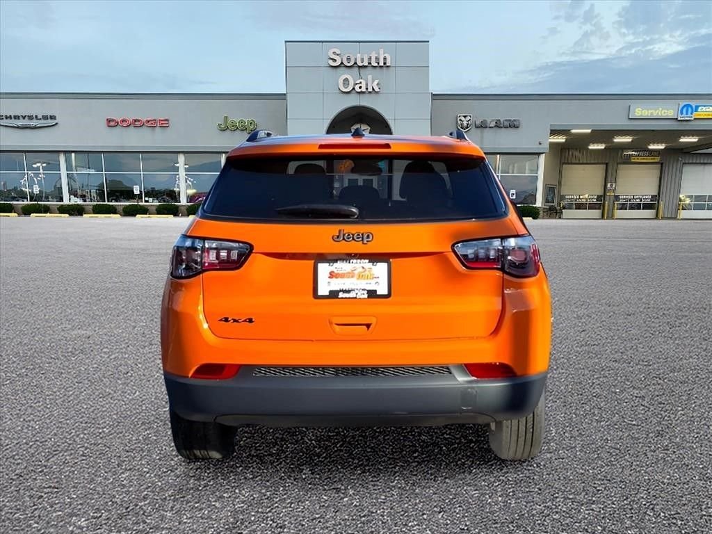 New 2026 Joose (DISC) Jeep Latitude image 3