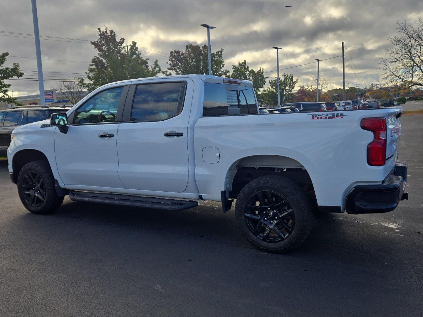 Used 2024 Summit White Chevrolet LT Trail Boss image 4