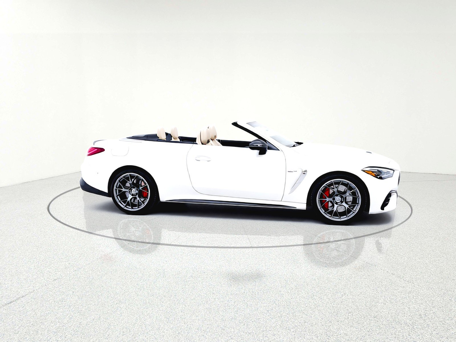 Certified Used 2026 MANUFAKTUR Moonlight White Metallic Mercedes-Benz AMG® CLE 53 4MATIC+ Cabriolet image 7