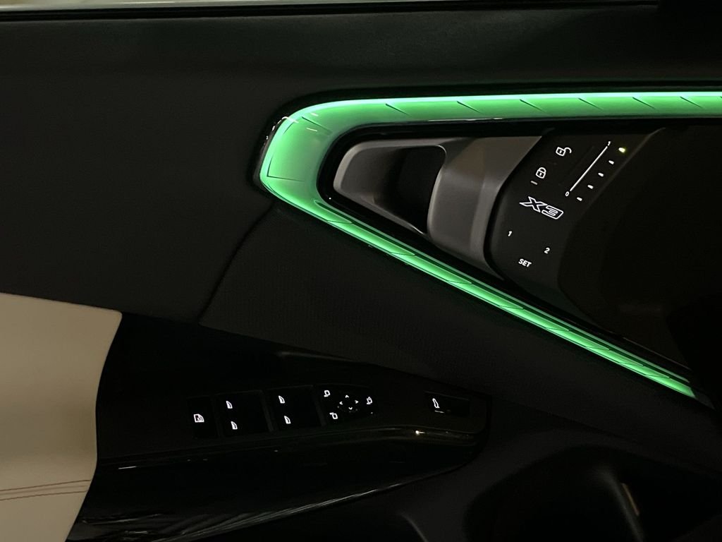 2026 BMW X3 30 - Photo 13