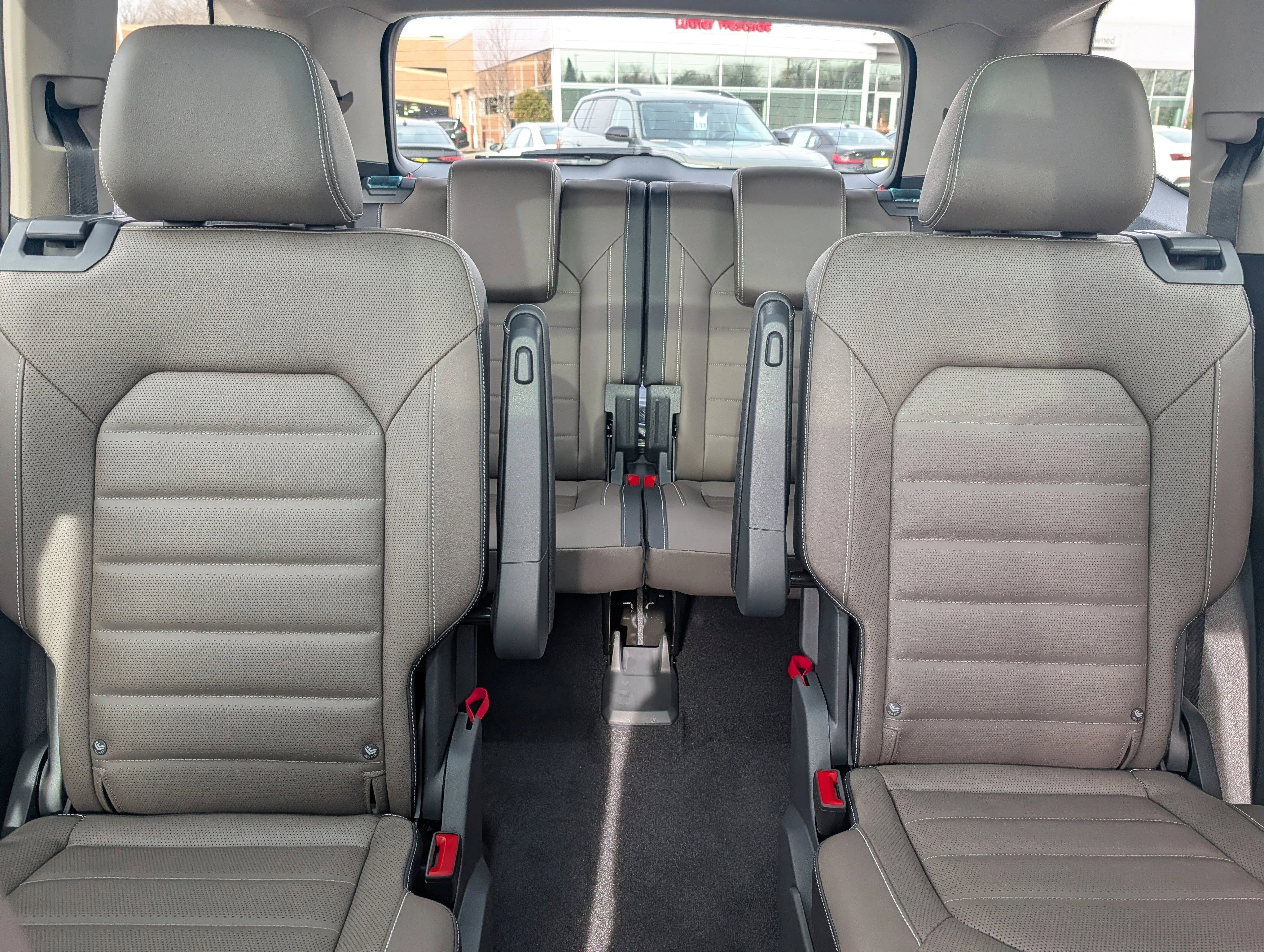 New 2026 Pure Gray Volkswagen 2.0T SEL image 6