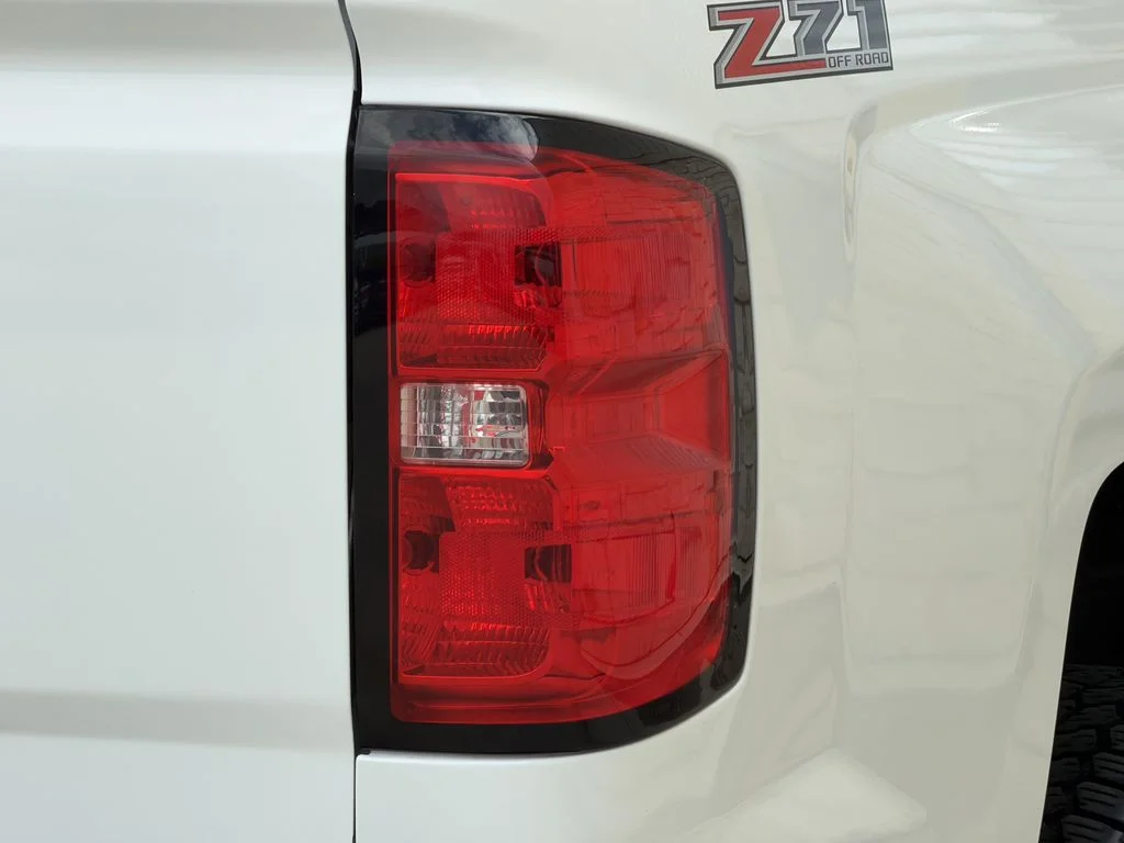 Used 2017 White Chevrolet LT image 2