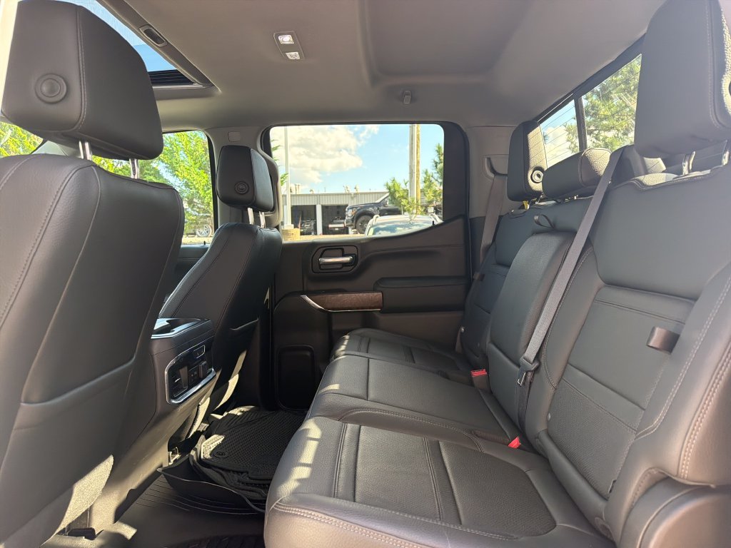 Used 2020 White GMC Denali image 34